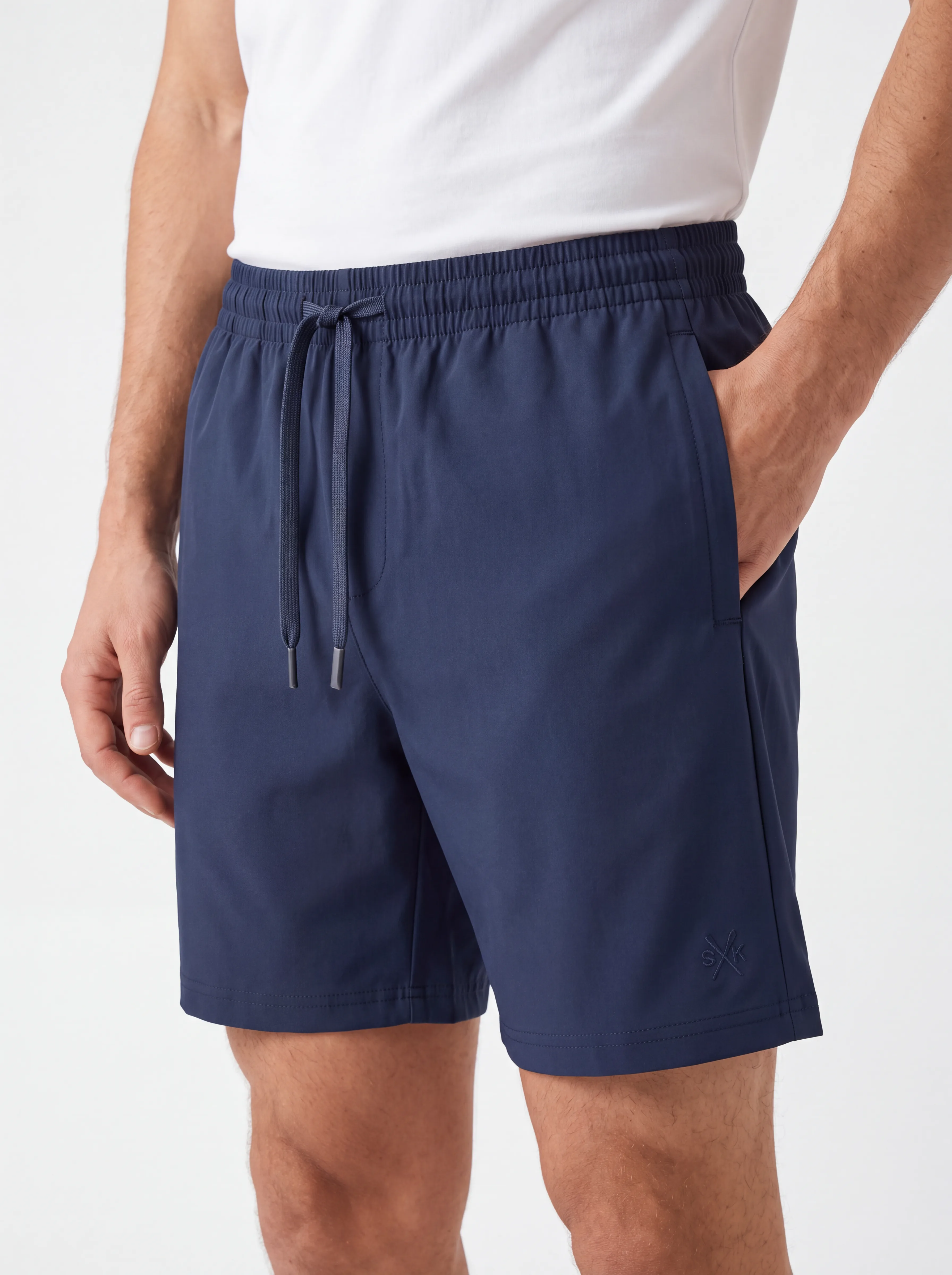 SHORT TECH EM POLIAMIDA C/ ELASTANO E BOLSO RETO