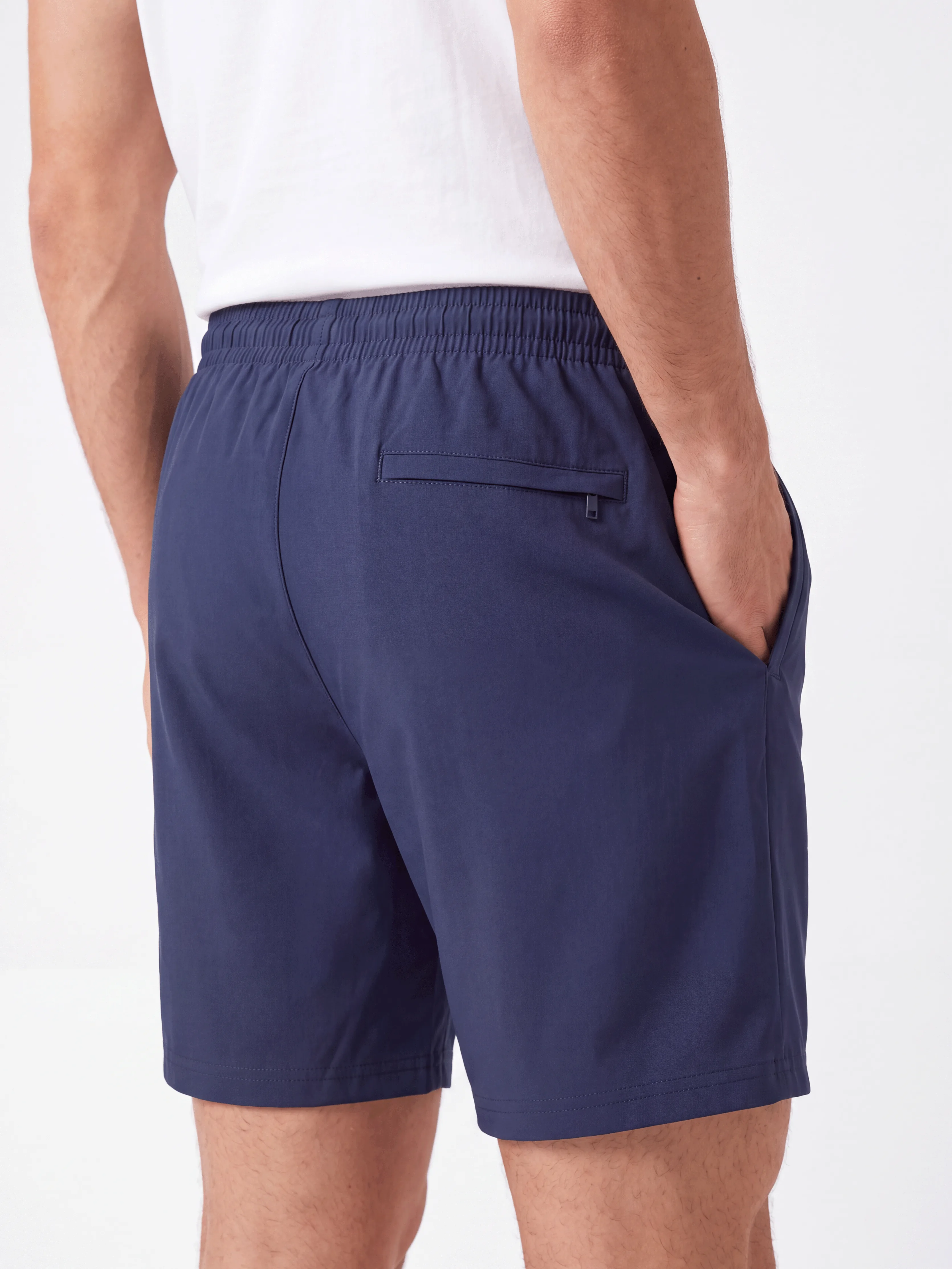 SHORT TECH EM POLIAMIDA C/ ELASTANO E BOLSO RETO
