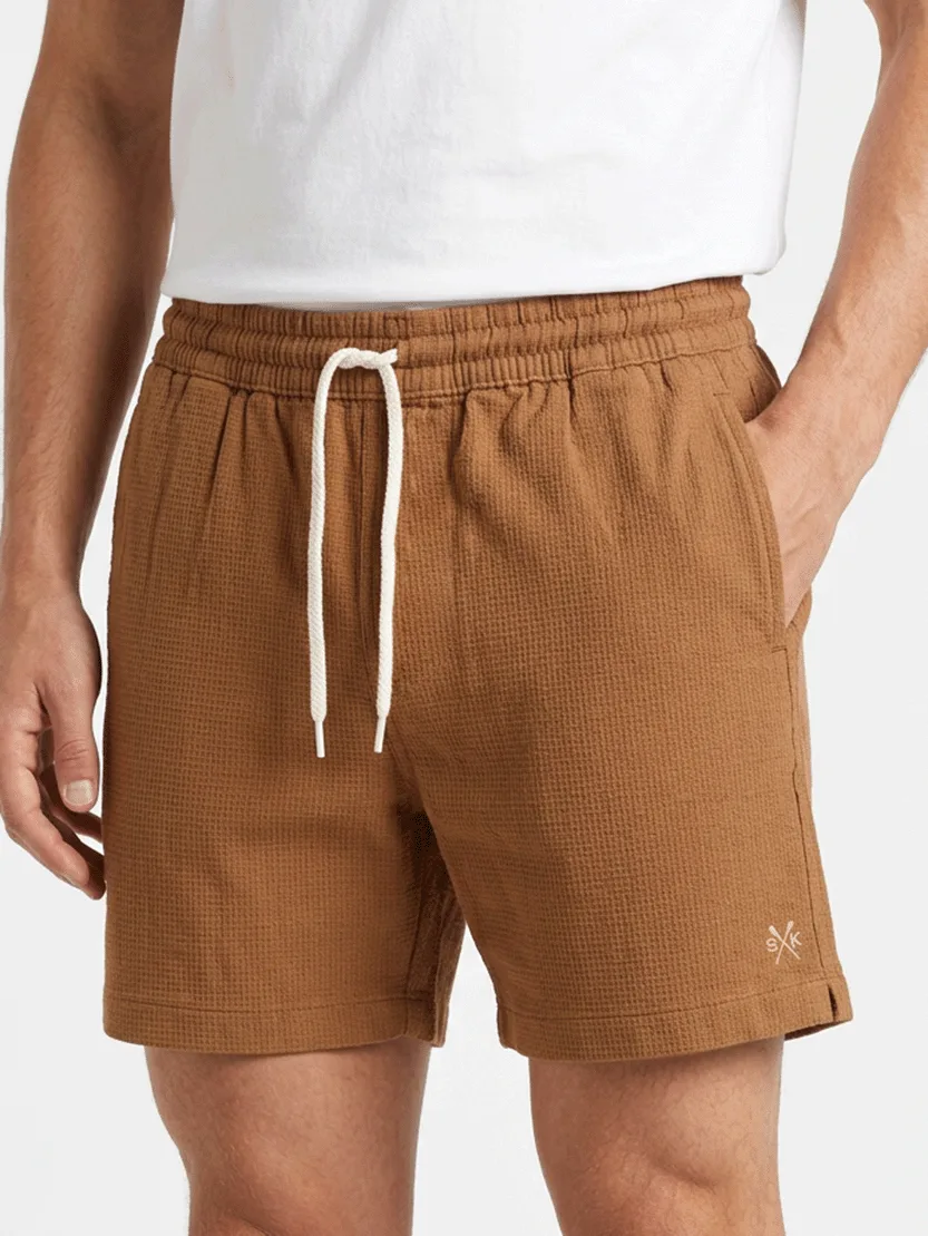 SHORT CASUAL MAQUINETADO C/ CÓS DE ELÁSTICO