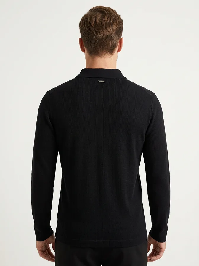 GOLA POLO CASUAL ML EM MALHA INGLESA C/ PLAQUINHA SKYLER APLICADA NAS COSTAS