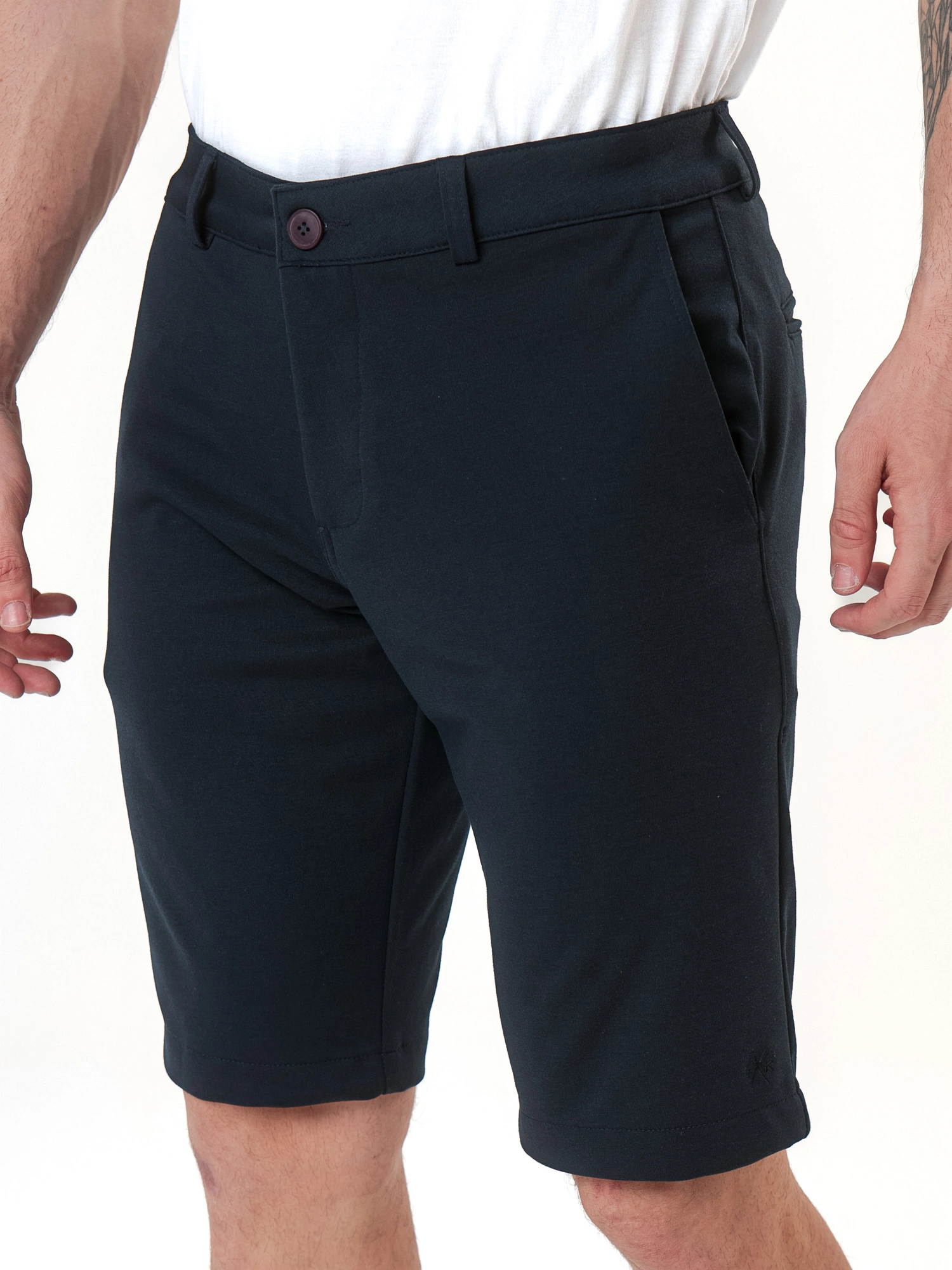 BERMUDA PREMIUM BOLSO FACA EM MALHA C/ VISCOSE E LYCRA